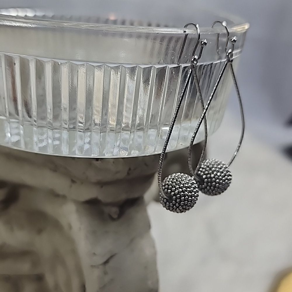 Beaded Silver tone Teardrop Earrings